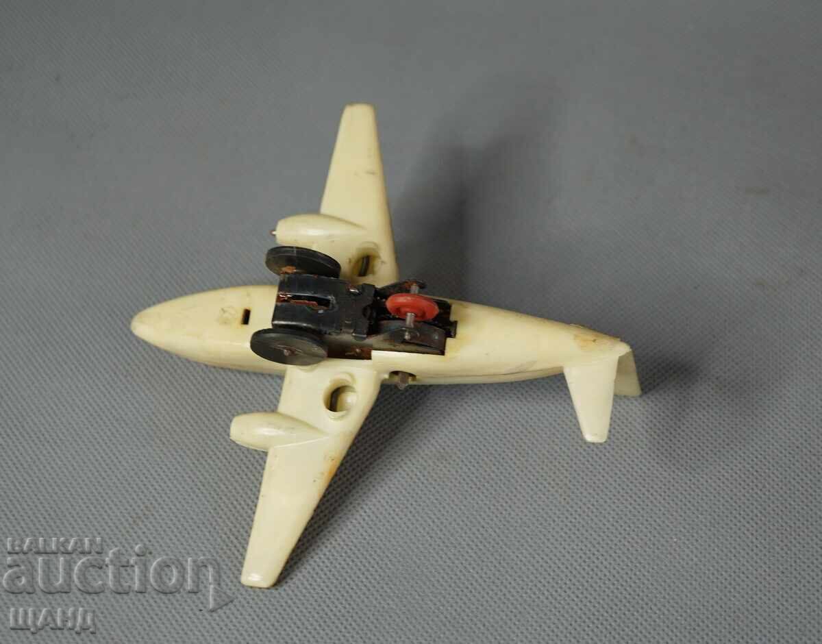 Livrarea Veche jucărie mecanică rusească din plastic, model avion
