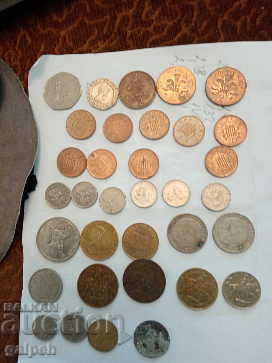 Livrarea MONEDE ANGLIA și altele - 34 buc. - 2,8 Euro