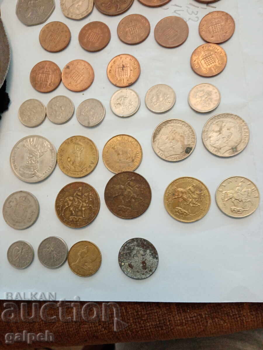 MONEDE ANGLIA și altele - 34 buc. - 2,8 Euro - 6