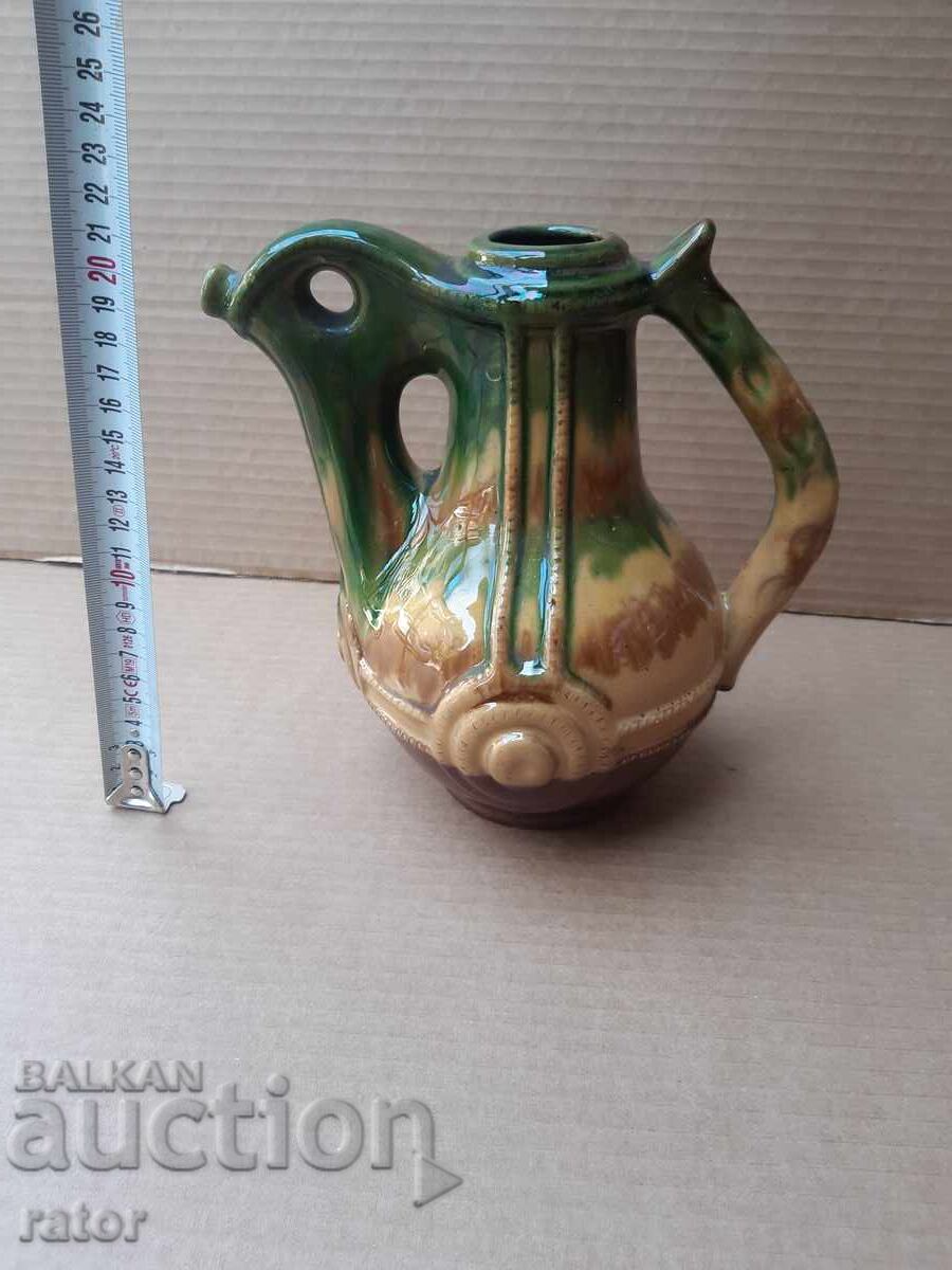 Vechi ulcior din ceramică, cană, ceramică cu preț € 12.00 | 23.47 BGN