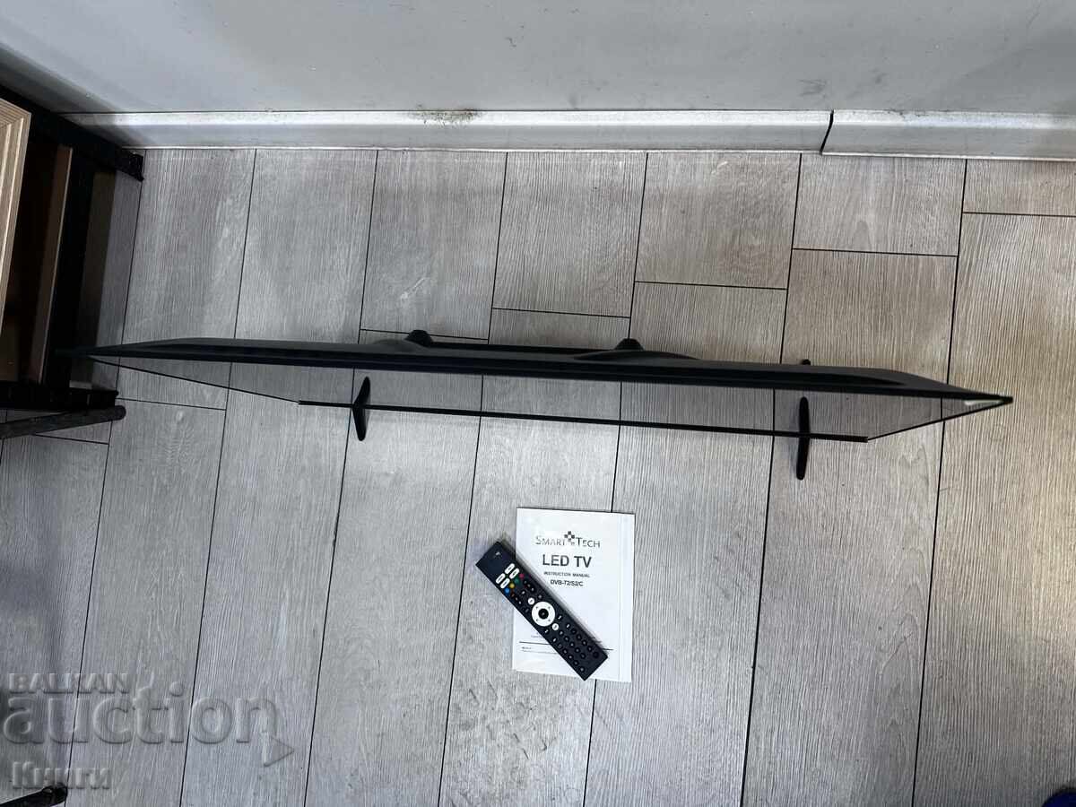 Auction  Smart Tech TV - 32 inches