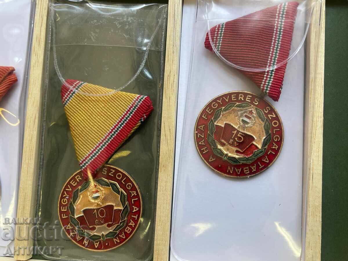 Licitație Ungaria comunism 10 bucăți semne insigne ordine medalii