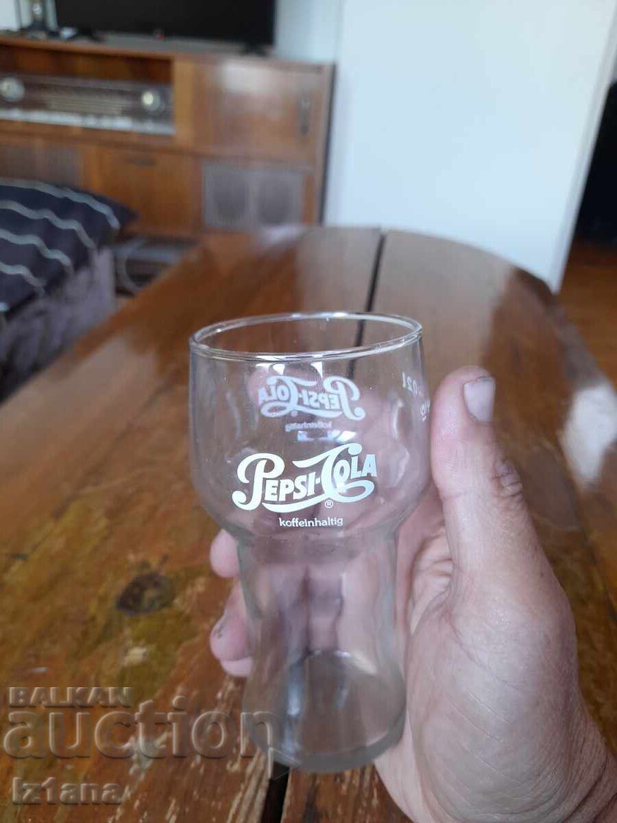 Pahar vechi Pepsi Cola cu preț € 21.00 | 41.07 BGN
