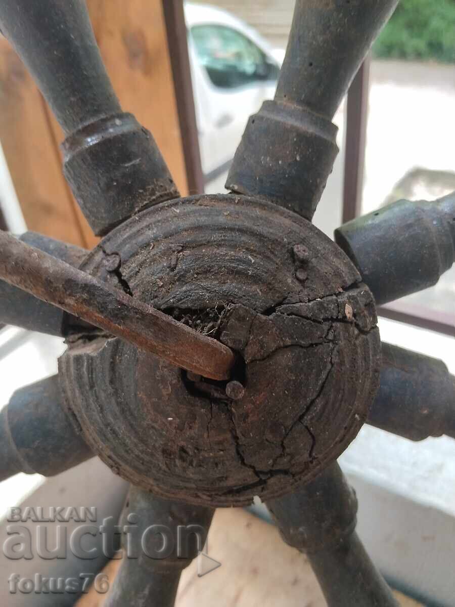 Old wooden wheel with a crank - primitive antique with price € 79.00 | 154.51 BGN