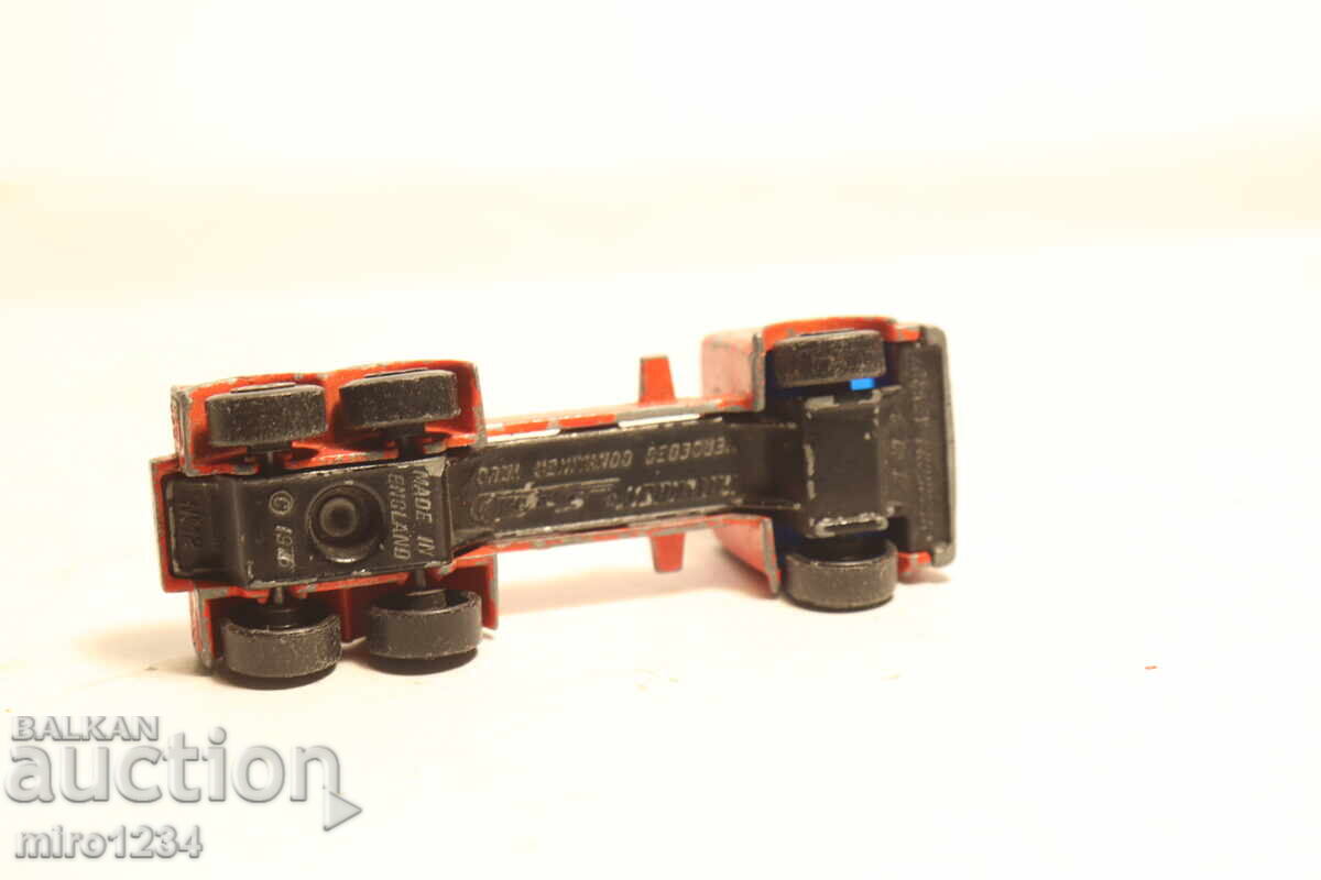 MATCHBOX   КАМИОН   КОЛИЧКА  МОДЕЛ - 6