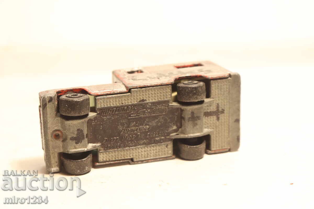 MATCHBOX  ЛИНЕЙКА   КАМИОН   КОЛИЧКА  МОДЕЛ - 6