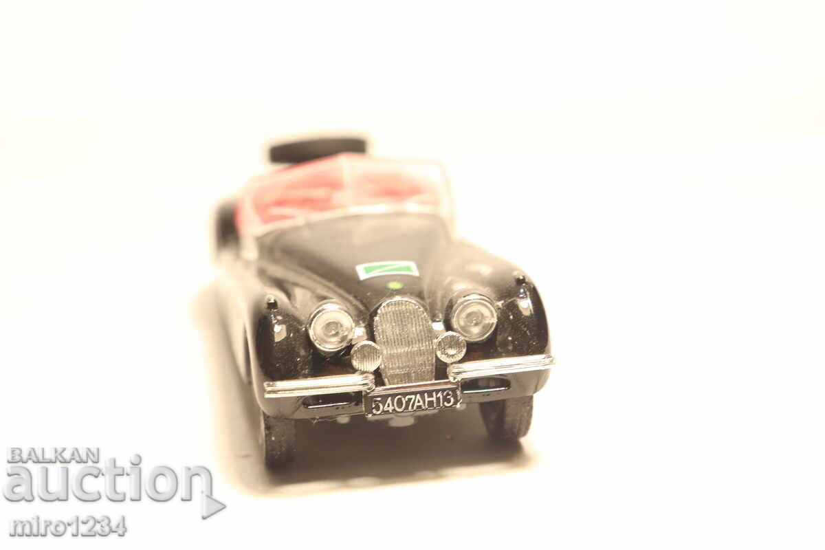 Delivery of 1/43 BRUMM JAGUAR??? TOY CAR MODEL