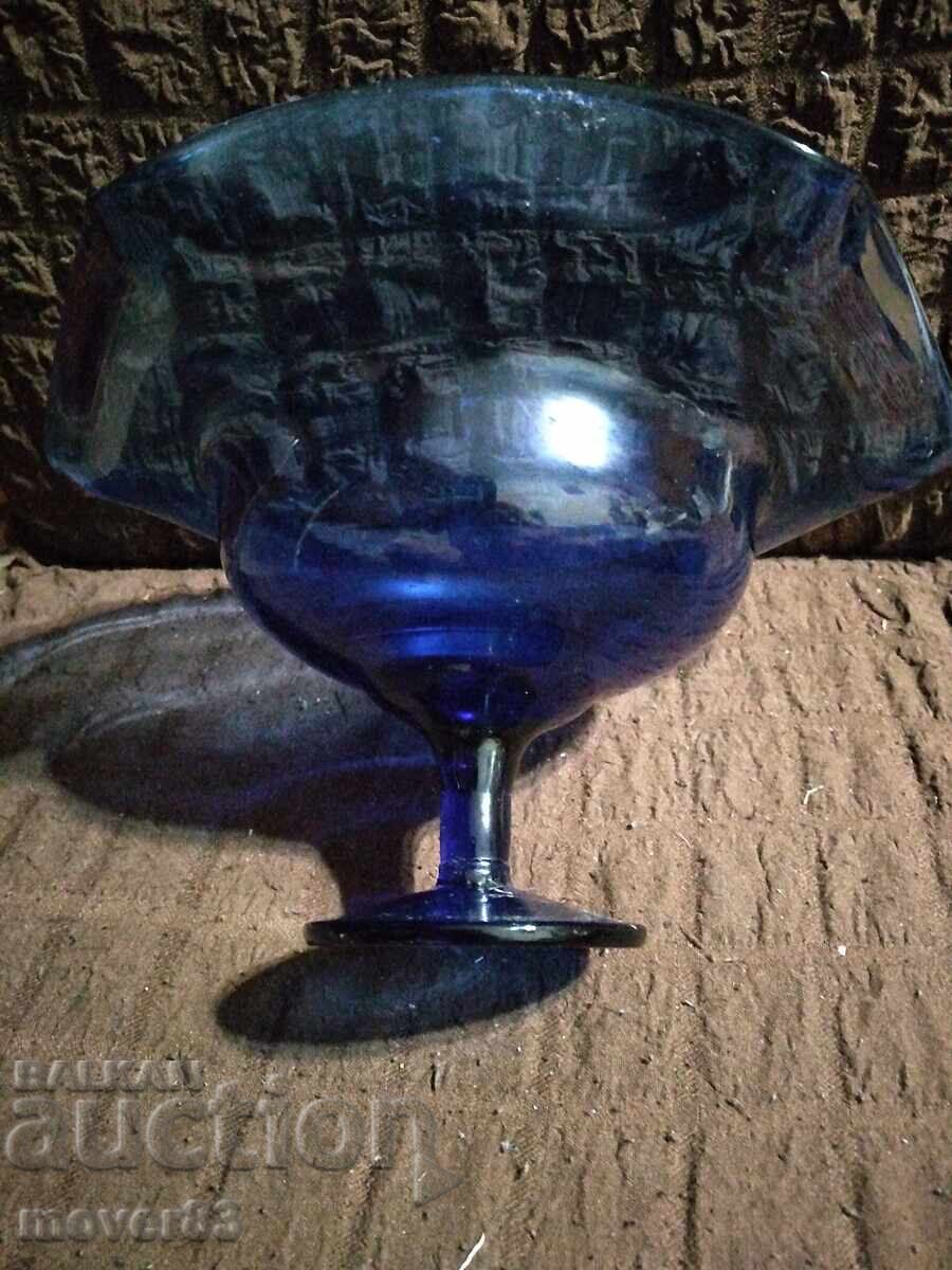 Auction Glass Fruit Bowl Auction Glass Fruit Bowl
