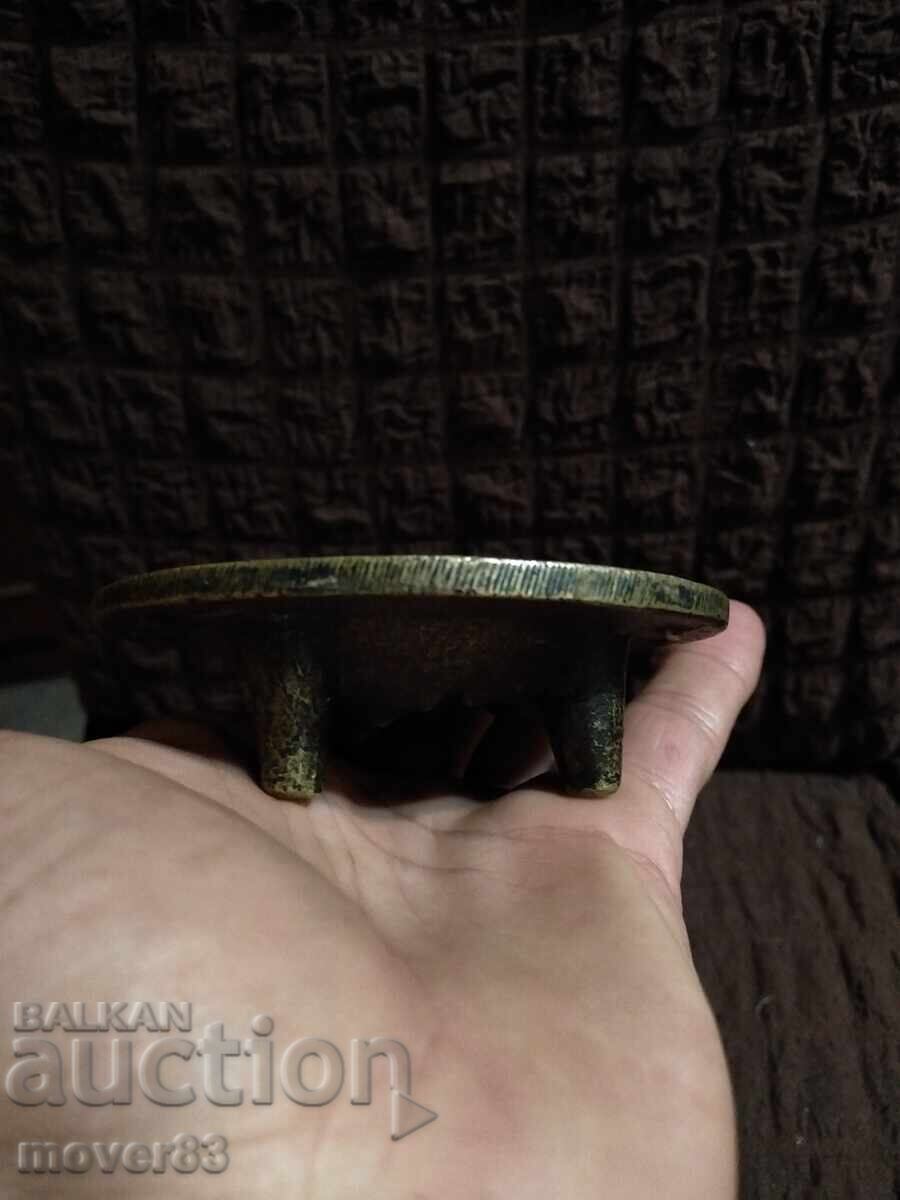Licitație Figurină decorativă. Alamă