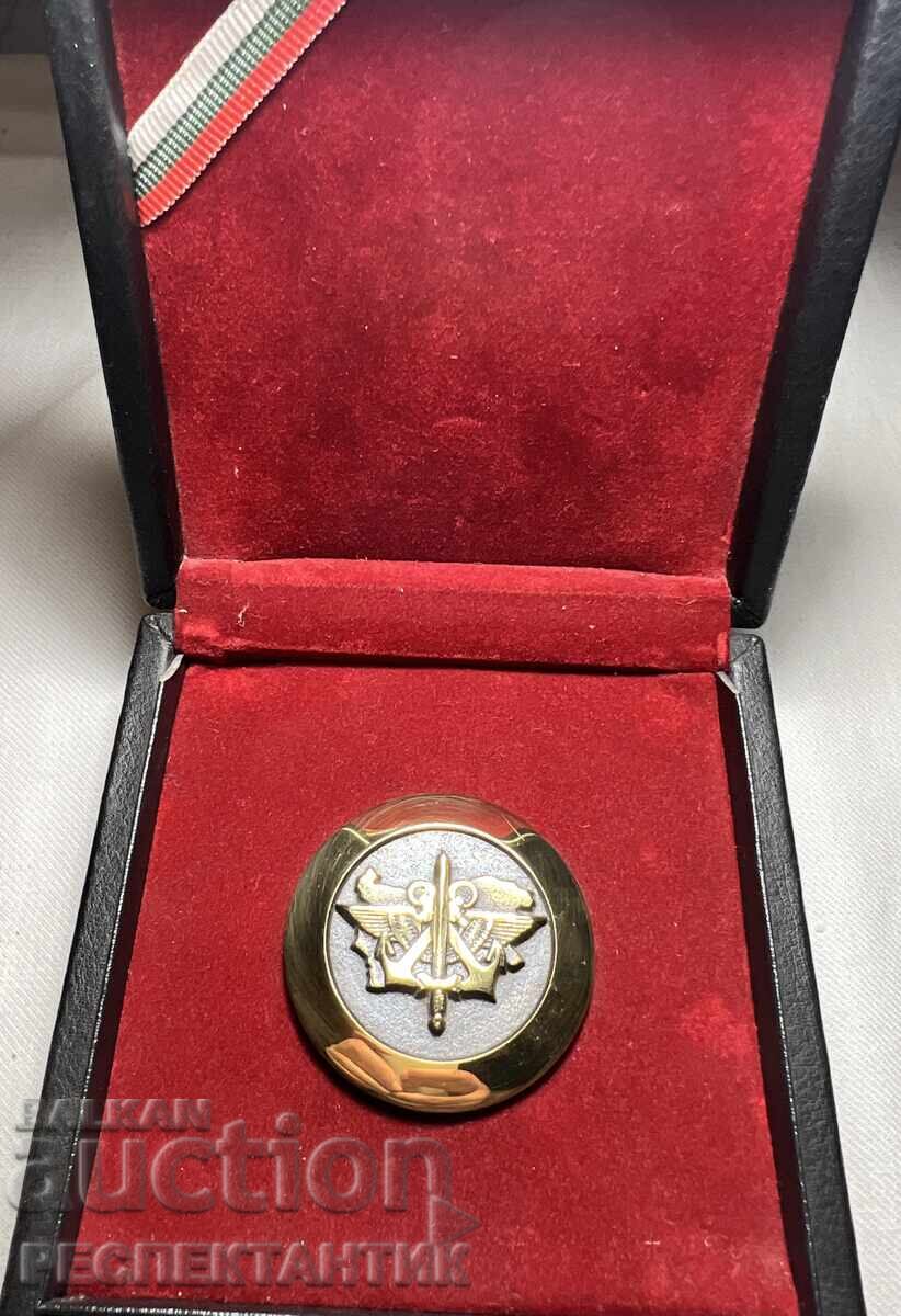 SUPER RARE BADGE FOR THE DEFENSE STAFF