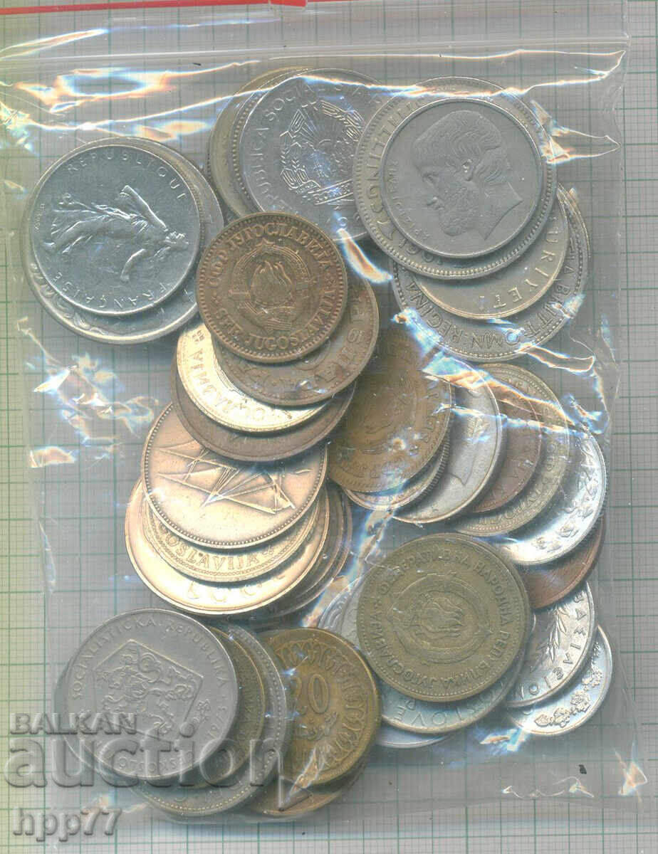 monede 32 cu preț € 0.01 | 0.02 BGN