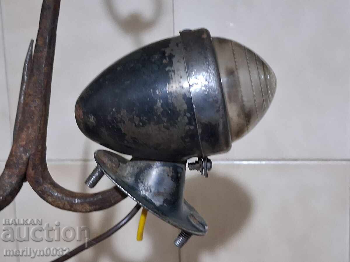 Semnalizator de la un jeep sovietic vechi far URSS cu preț € 38.57 | 75.44 BGN