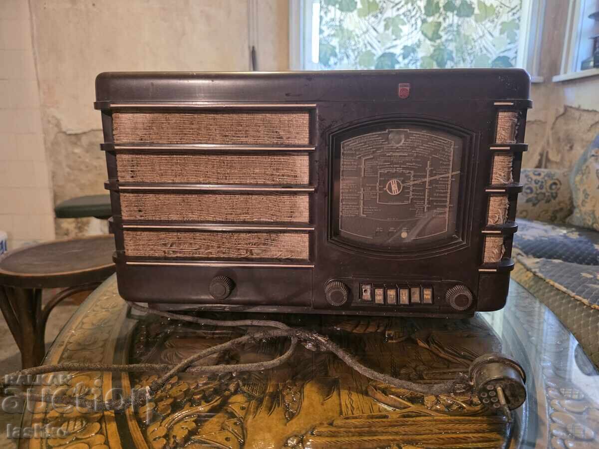 Παλιό ραδιόφωνο PHILIPS 555A