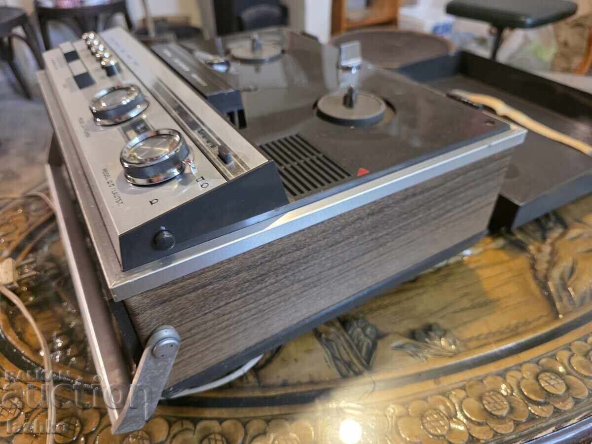 GRUNDIG TK220 reel-to-reel tape recorder - 6