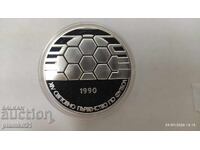 25 лева 1990 г. Футболна топка