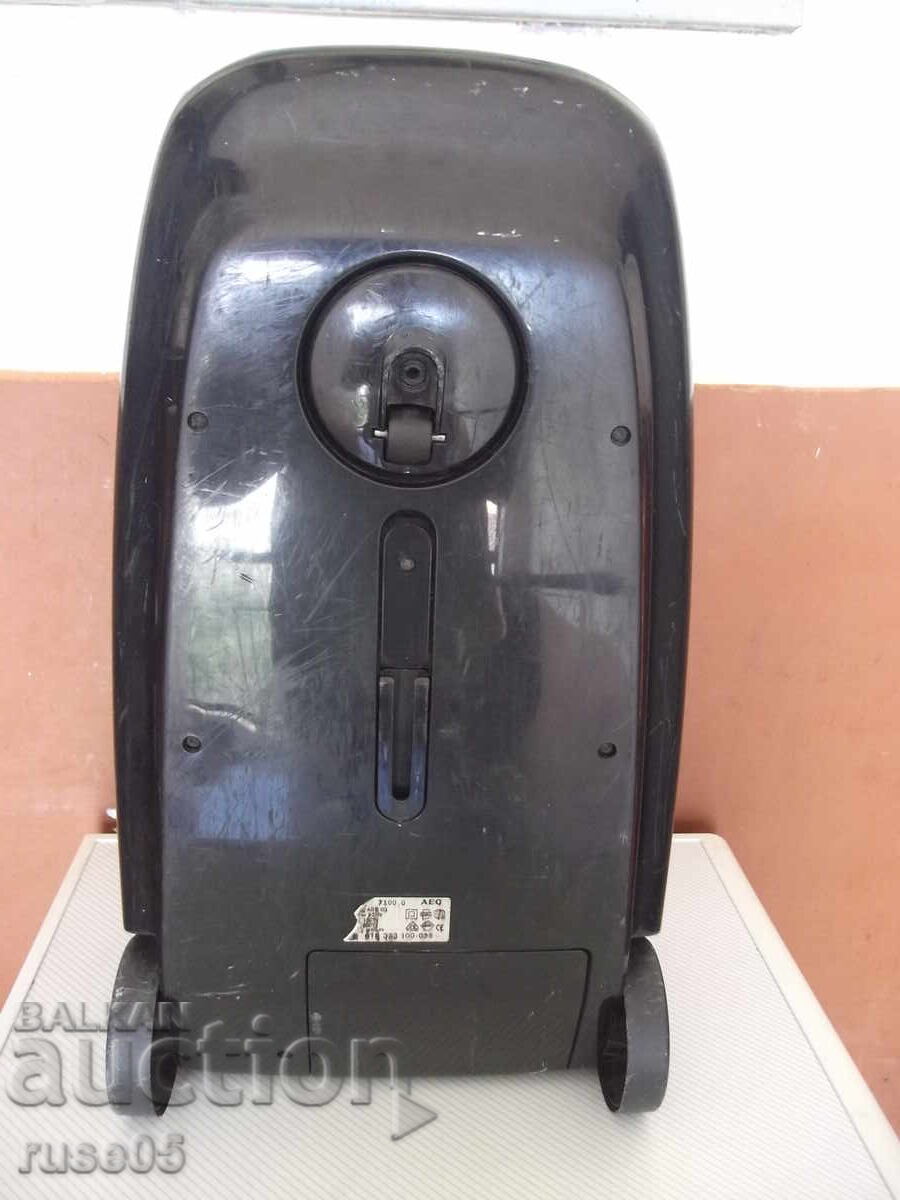 Licitație Aspirator "AEG - VAMPYR 7100 electronic" funcțional