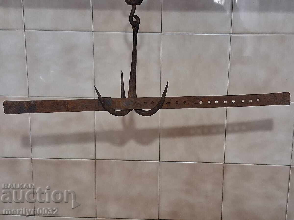 Παλιό σφυρήλατο μέτρο, σφυρήλατο σίδερο, υφασμάτινο μέτρο, μέτρο