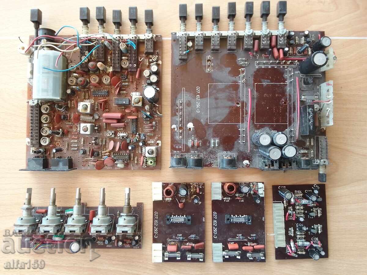 Lot de plăci pentru deșeuri electronice
