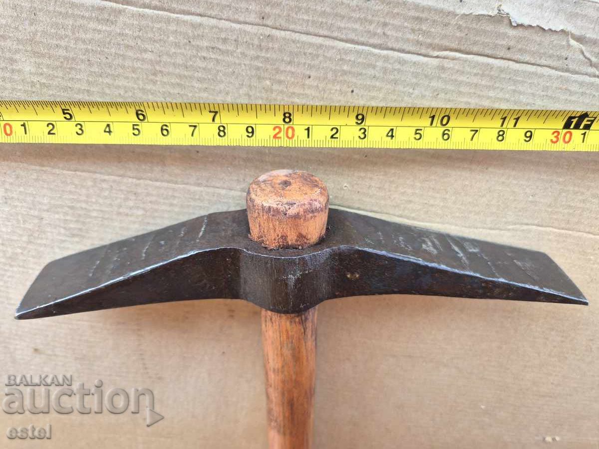 Geological small pickaxe 0.700kg - W. Germany