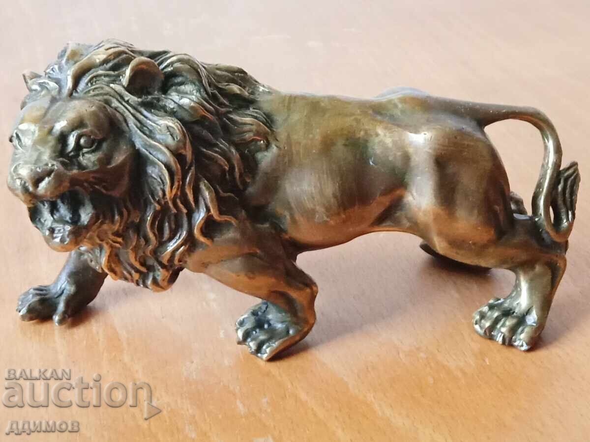 Χάλκινο αγαλματίδιο λιονταριού με τιμή € 45.00 | 88.01 BGN