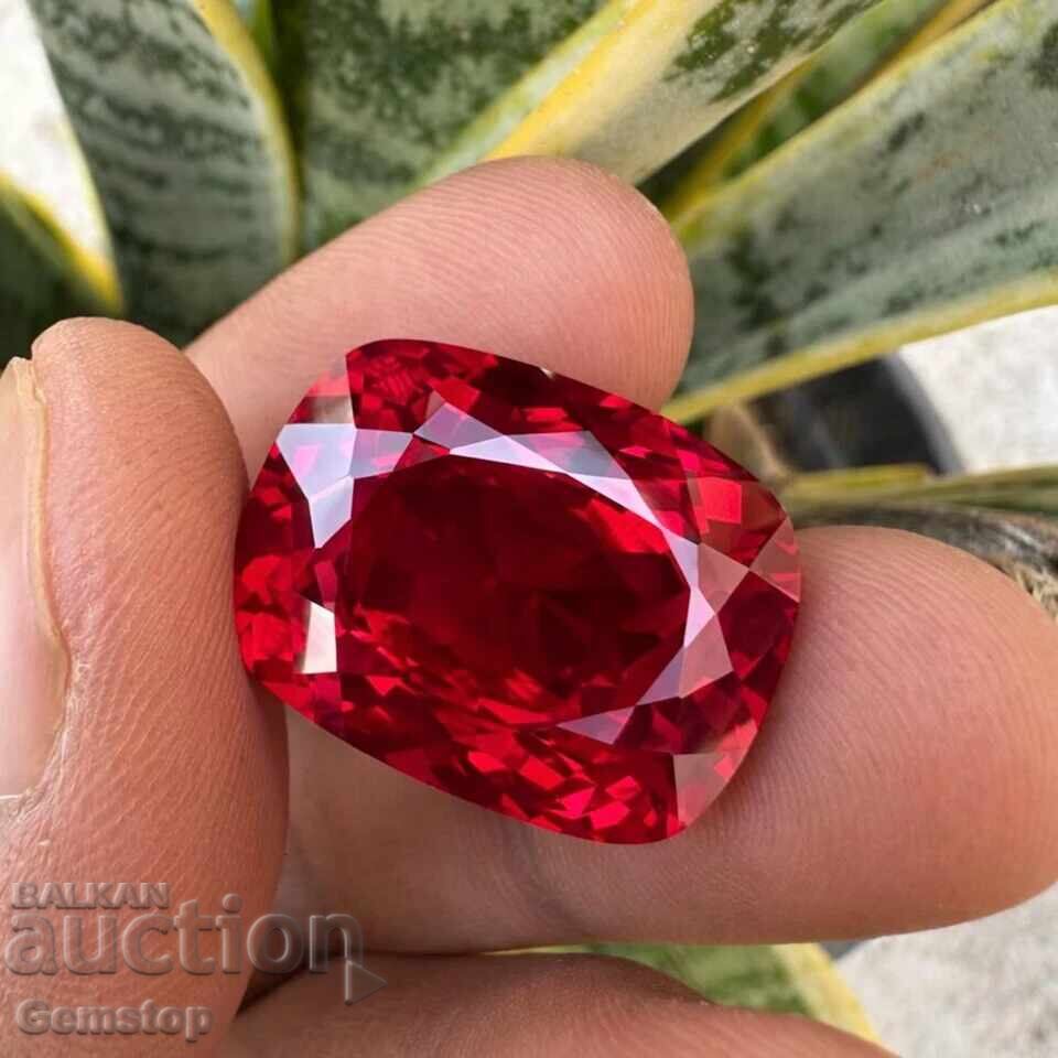 Licitație Fără preț de rezervă! 9.65 ct. rubin natural tăietură cushion, certificat GGL, de la 1 leu! Licitație Fără preț de rezervă! 9.65 ct. rubin natural tăietură cushion, certificat GGL, de la 1 leu!