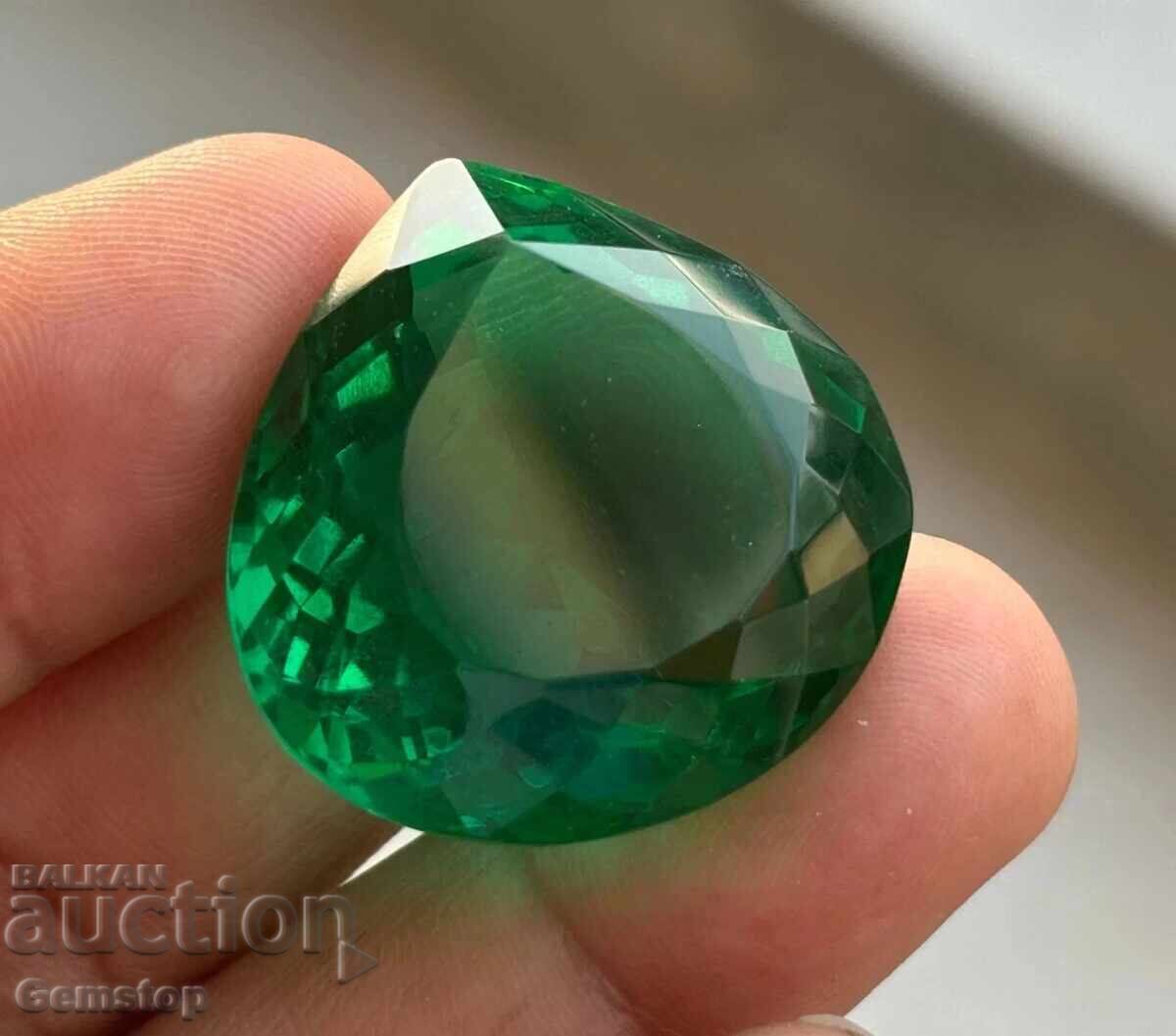 BZC! 10.75 ct φυσικός γρανάτης τσαβορίτης σε σχήμα αχλαδιού με πιστοποιητικό GIR από 1 ct με τιμή € 0.01 | 0.02 BGN