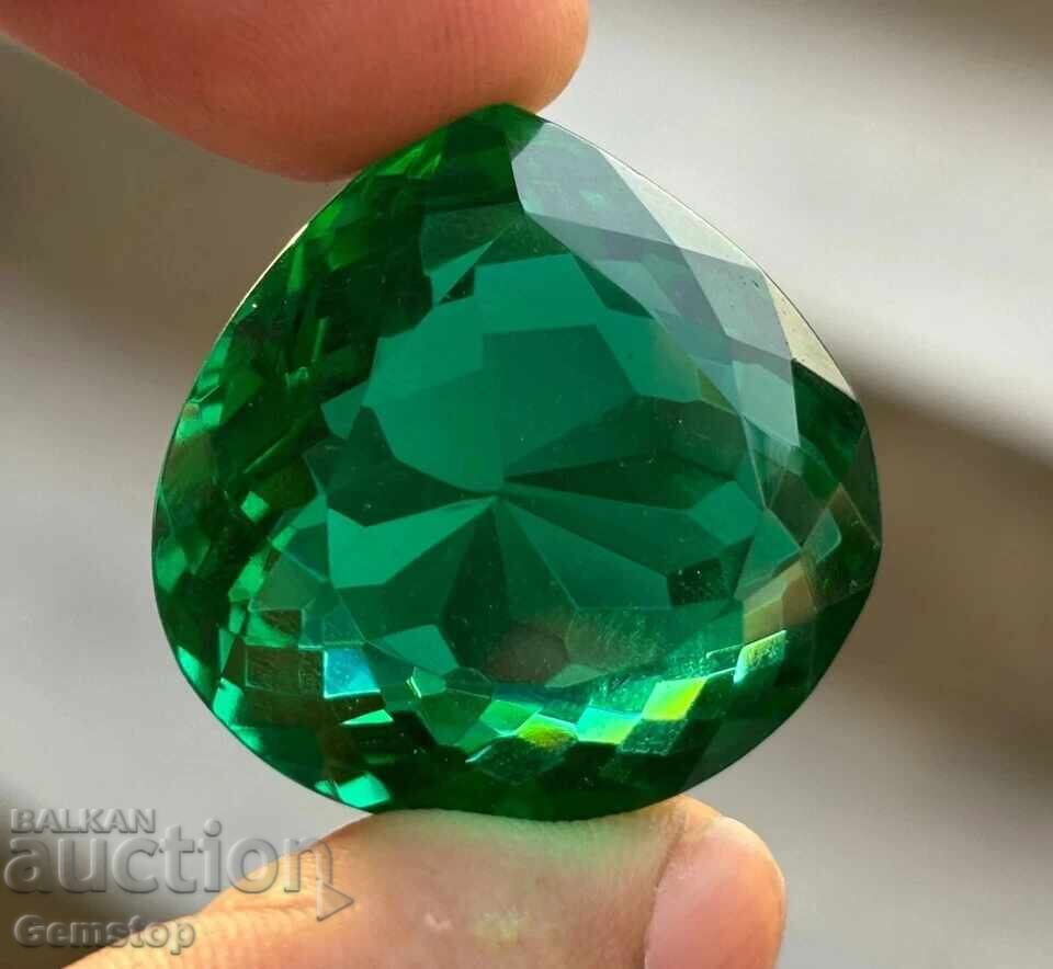 BZC! 10.75 ct φυσικός γρανάτης τσαβορίτης σε σχήμα αχλαδιού με πιστοποιητικό GIR από 1 ct