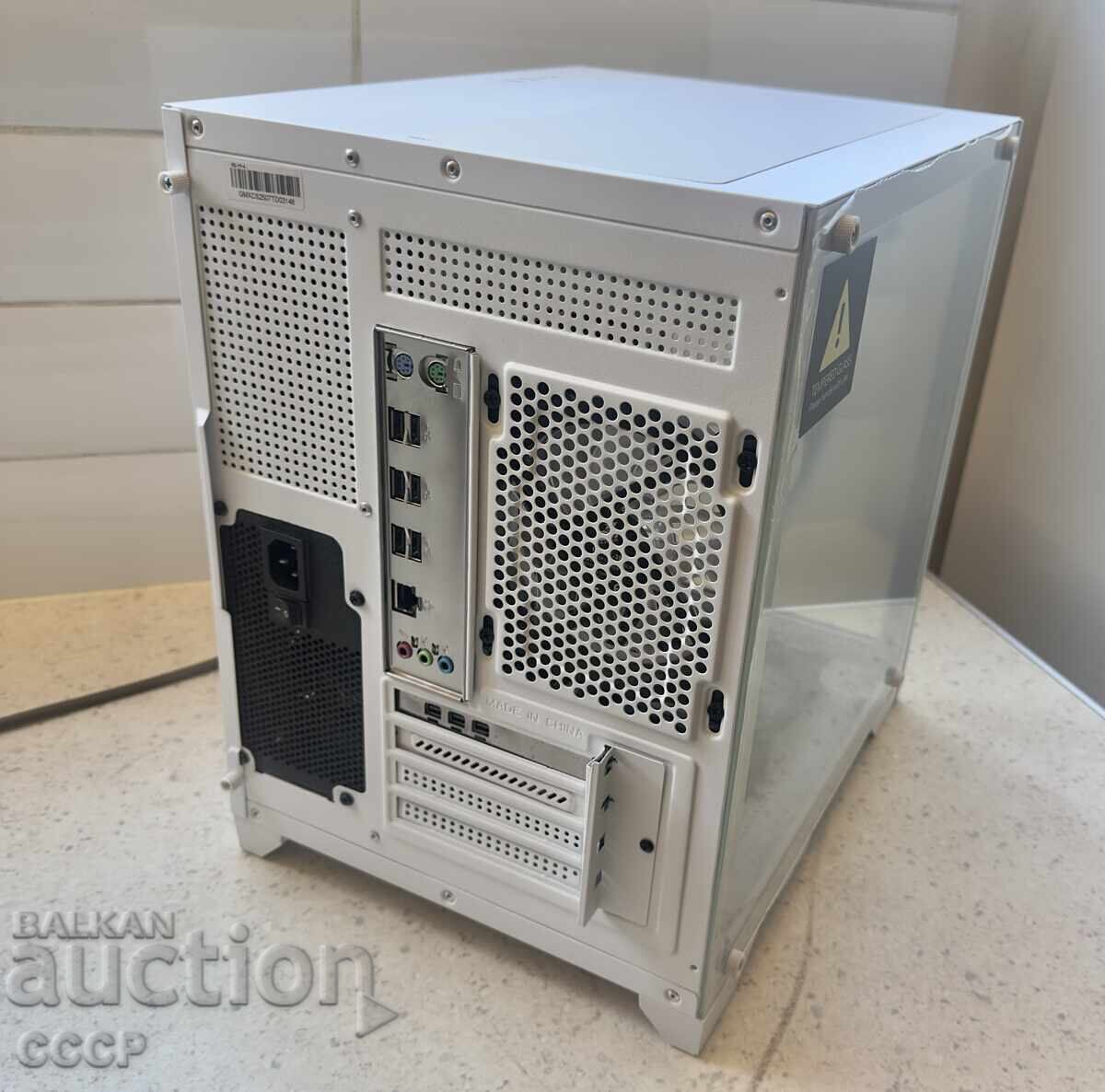 28 Nuclee - Răcire pe apă - 32GB DDR4 - NVME - 1000W - 6 28 Nuclee - Răcire pe apă - 32GB DDR4 - NVME - 1000W - 6