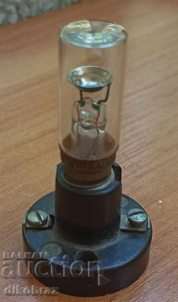 Auction  Glim lamp E14 with bakelite wall socket