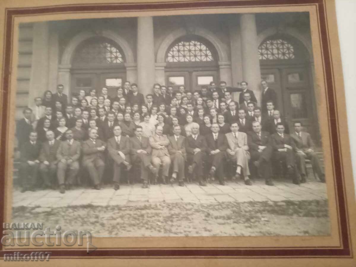 Снимка картон фотография Министър Личности с цена € 50.00 | 97.79 лв. Снимка картон фотография Министър Личности с цена € 50.00 | 97.79 лв.
