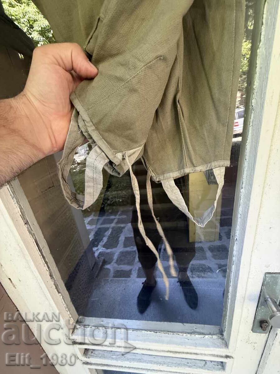 Στρατιωτική στολή από τη σοσιαλιστική εποχή της δεκαετίας του '50 - 7 Στρατιωτική στολή από τη σοσιαλιστική εποχή της δεκαετίας του '50 - 7
