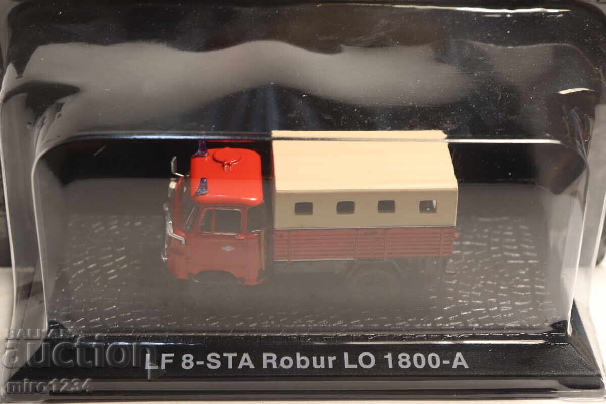 MODEL CAMION DE POMPIERI ROBUR 1/72 cu preț € 0.01 | 0.02 BGN