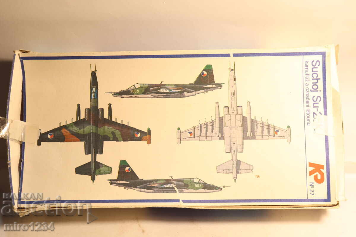 1/72 SU - 25 K AVION MODEL VECHI DE ASAMBLAT cu preț € 0.01 | 0.02 BGN 1/72 SU - 25 K AVION MODEL VECHI DE ASAMBLAT cu preț € 0.01 | 0.02 BGN