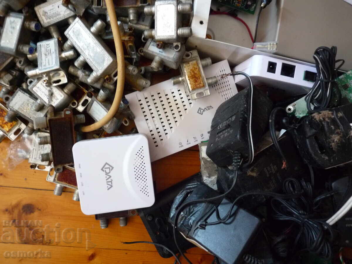Electronică, panou de alarmă, cameră, splitere, switch-uri, surse de alimentare - 6