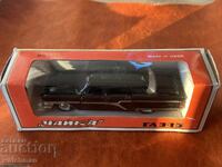 Mașinuță GAZ-13 model URSS 1:43