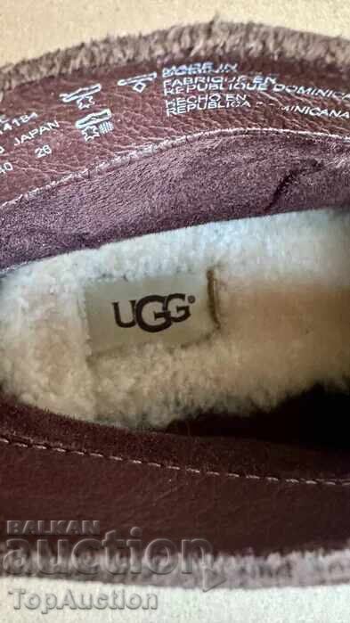 Ghete de damă de iarnă cu toc UGG Wright Belted - 5 Ghete de damă de iarnă cu toc UGG Wright Belted - 5