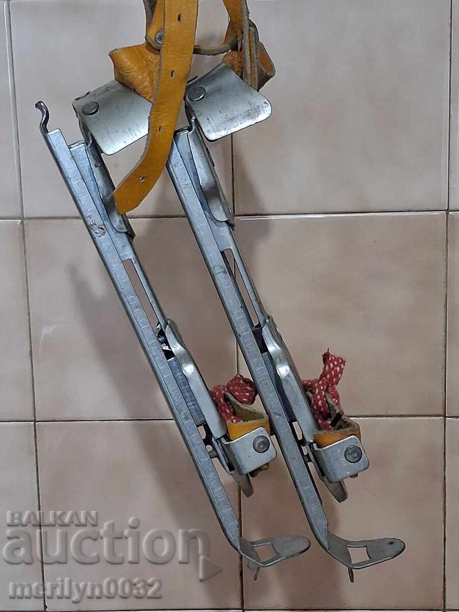 Patine vechi, atribut sportiv - 5