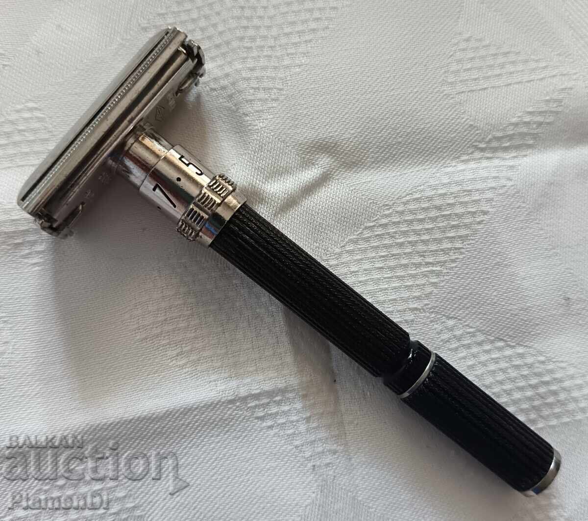 Gillette Super Adjustable Safety Razor Gillette Super Adjustable Safety Razor