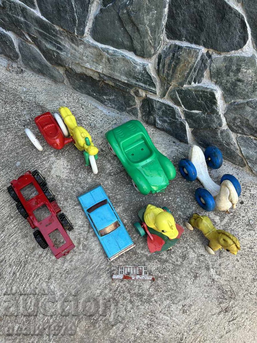 Стари играчки от СОЦА - части - 5
