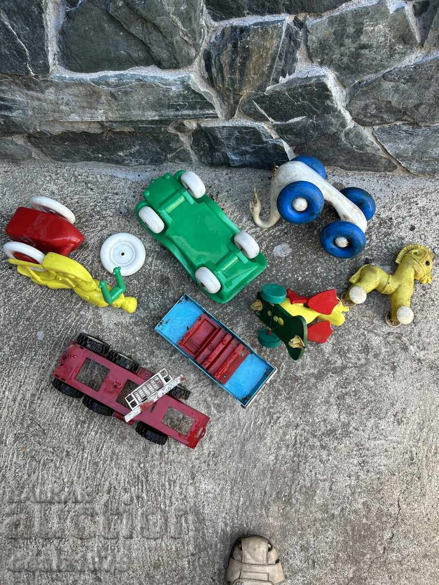 Стари играчки от СОЦА - части - 6