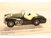 MODEL MAȘINUȚĂ RETRO RALIU VITESSE 1/43