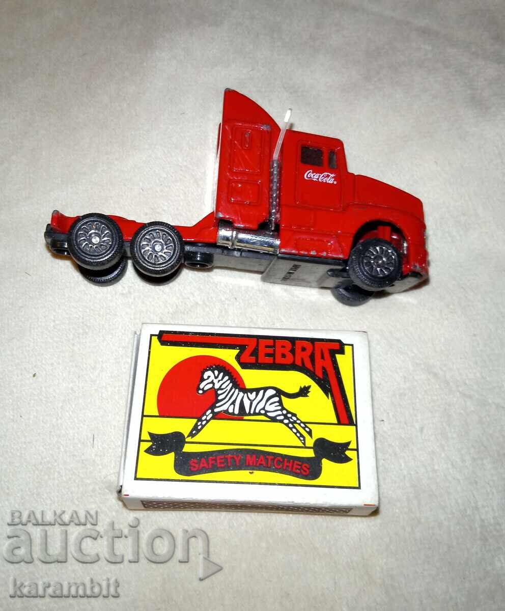 Auction  American semi-truck (Coca-Cola) China