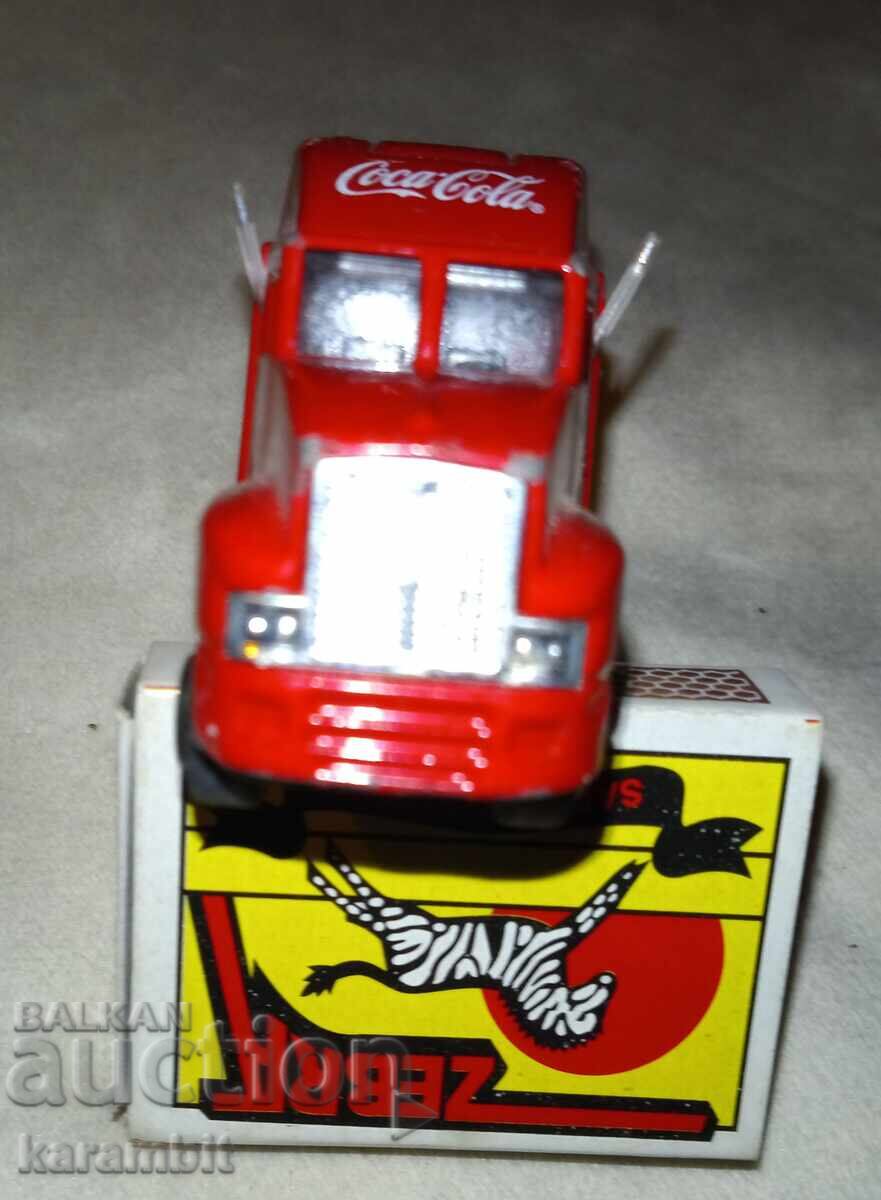 American semi-truck (Coca-Cola) China - 5