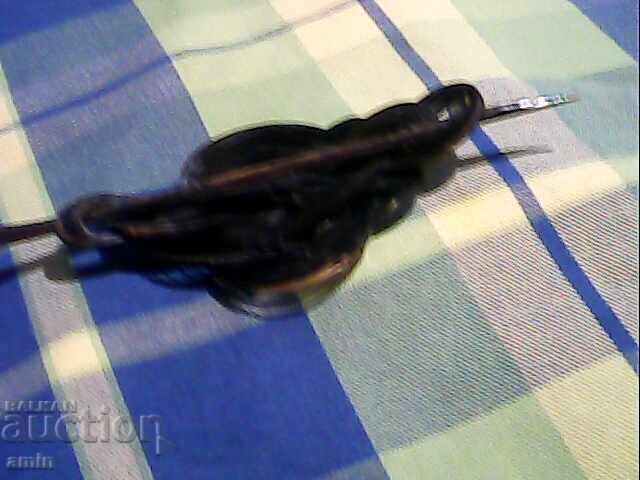 veche agrafă japoneză cu preț € 3.00 | 5.87 BGN