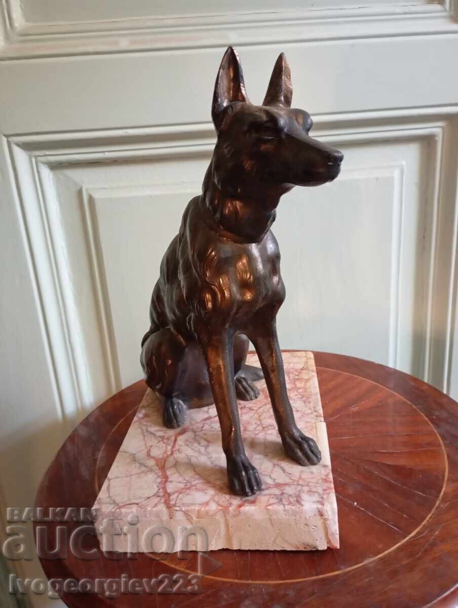 Licitație Statuetă antică Ciobănesc belgian Licitație Statuetă antică Ciobănesc belgian