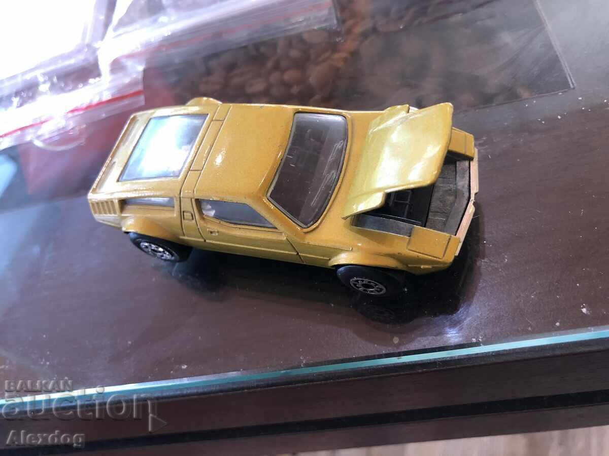 MASERATI BORA - MATCHBOX BULGARIA - 5 MASERATI BORA - MATCHBOX BULGARIA - 5
