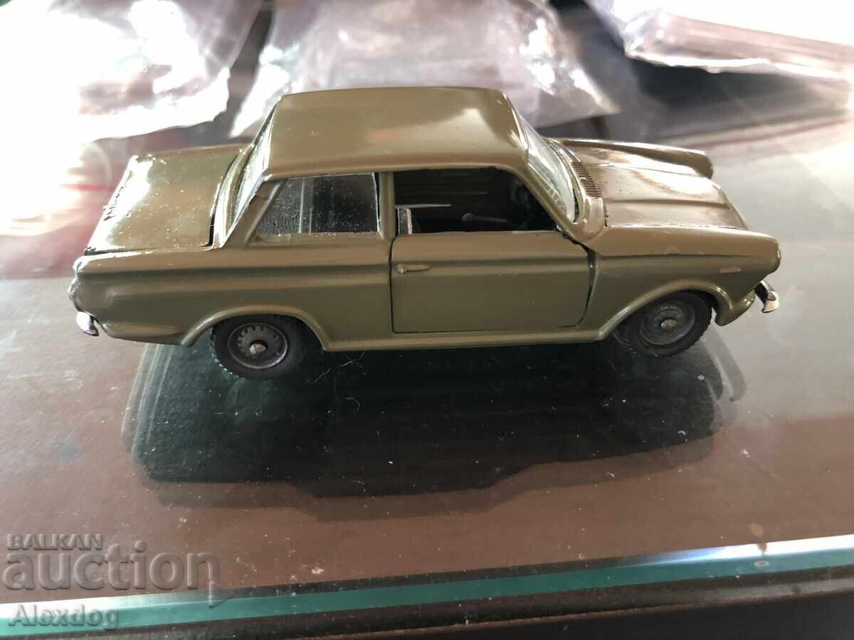 FORD - CONSUL - CORTINA 1:43