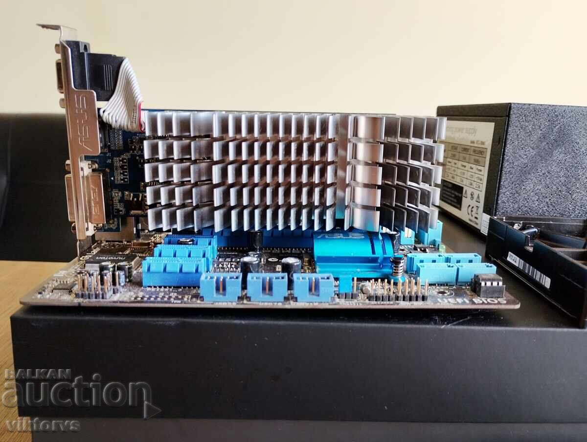 Παράδοση Μητρική πλακέτα / Επεξεργαστής Intel Pentium G620 / Κάρτα γραφικών ASUS