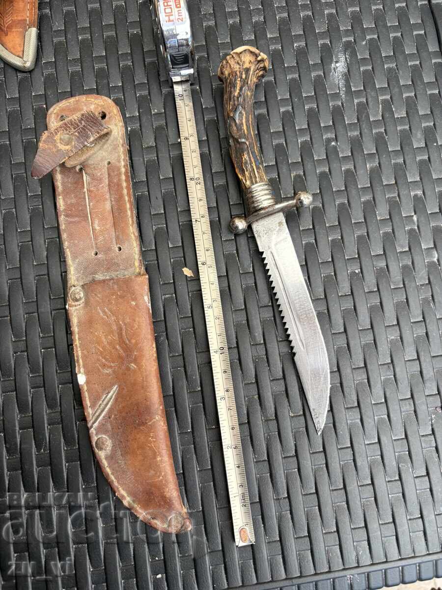 Cuțit 4 cu preț € 25.00 | 48.90 BGN