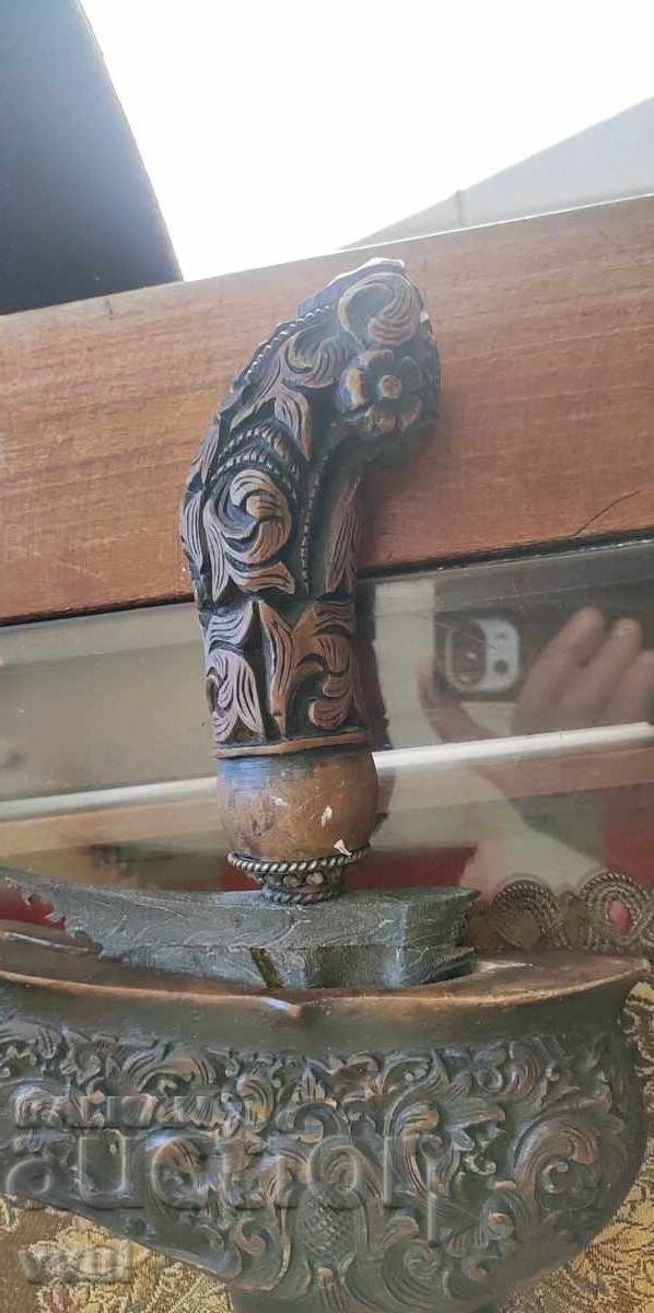 Livrarea Cuțit Kris din Indonezia Livrarea Cuțit Kris din Indonezia